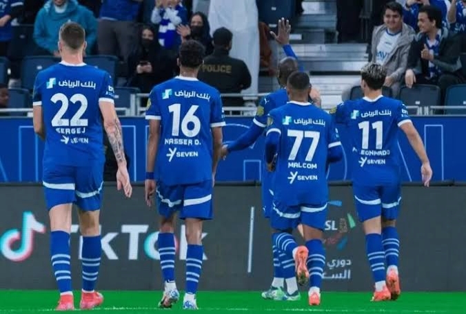 الهلال ضد الحزم