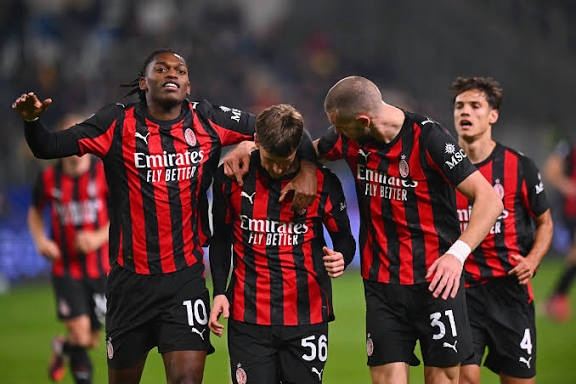 ميلان ضد فيورنتينا