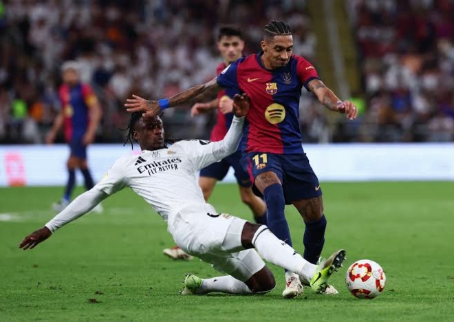 تشكيل برشلونة ضد ريال مدريد 