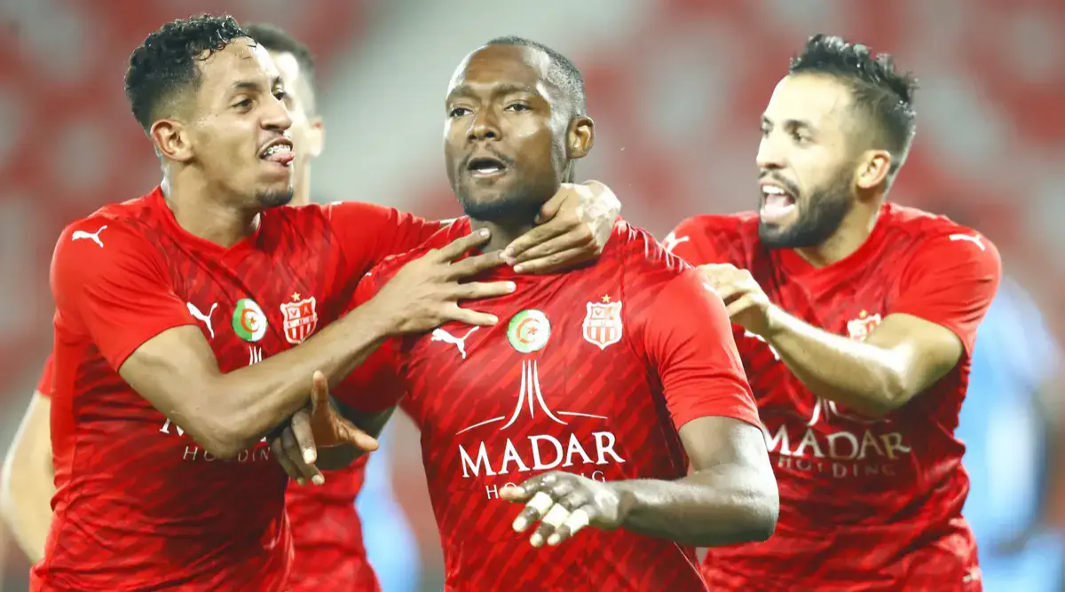 شباب بلوزداد ضد سينجيدا