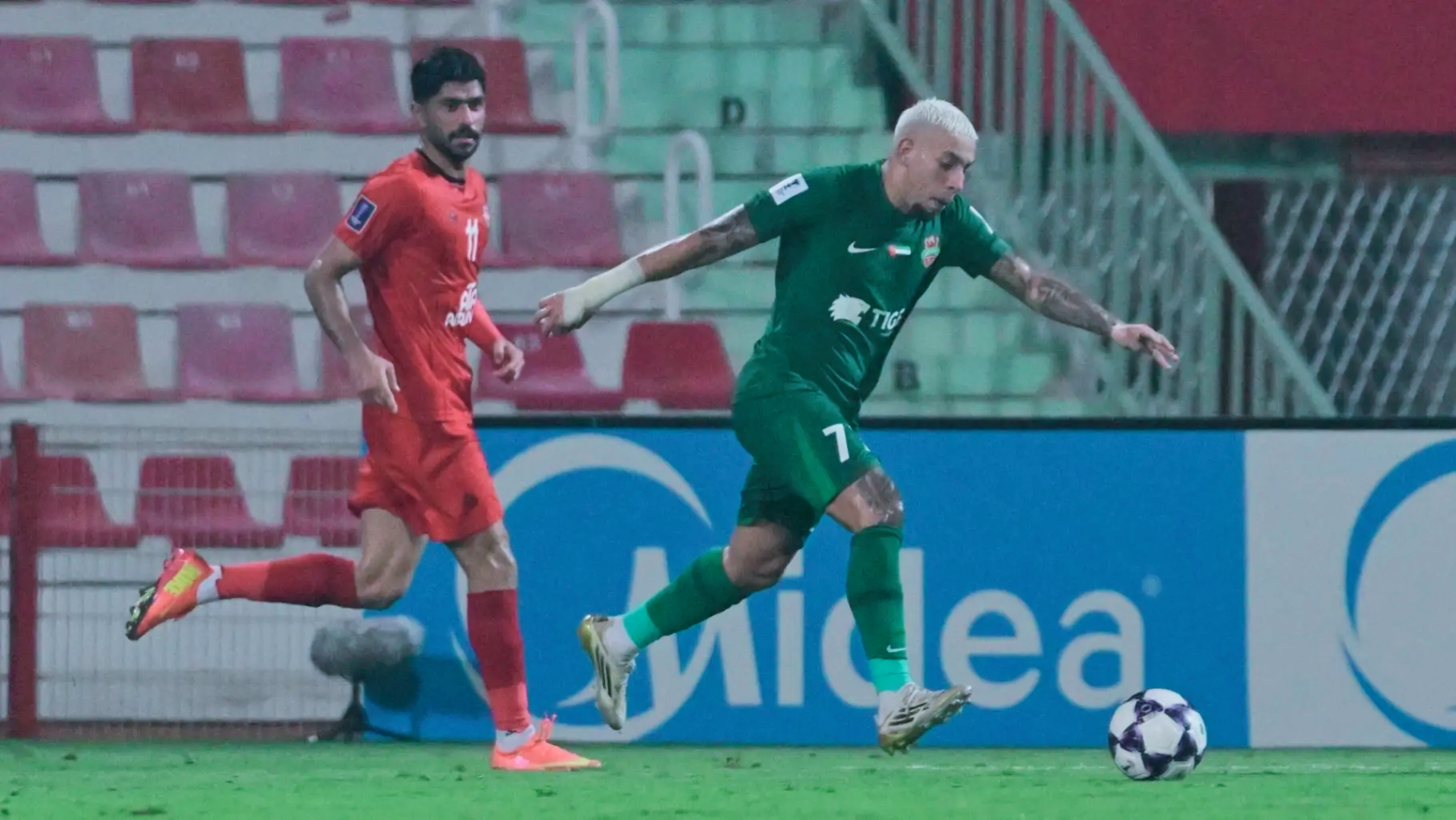 شباب الأهلي 