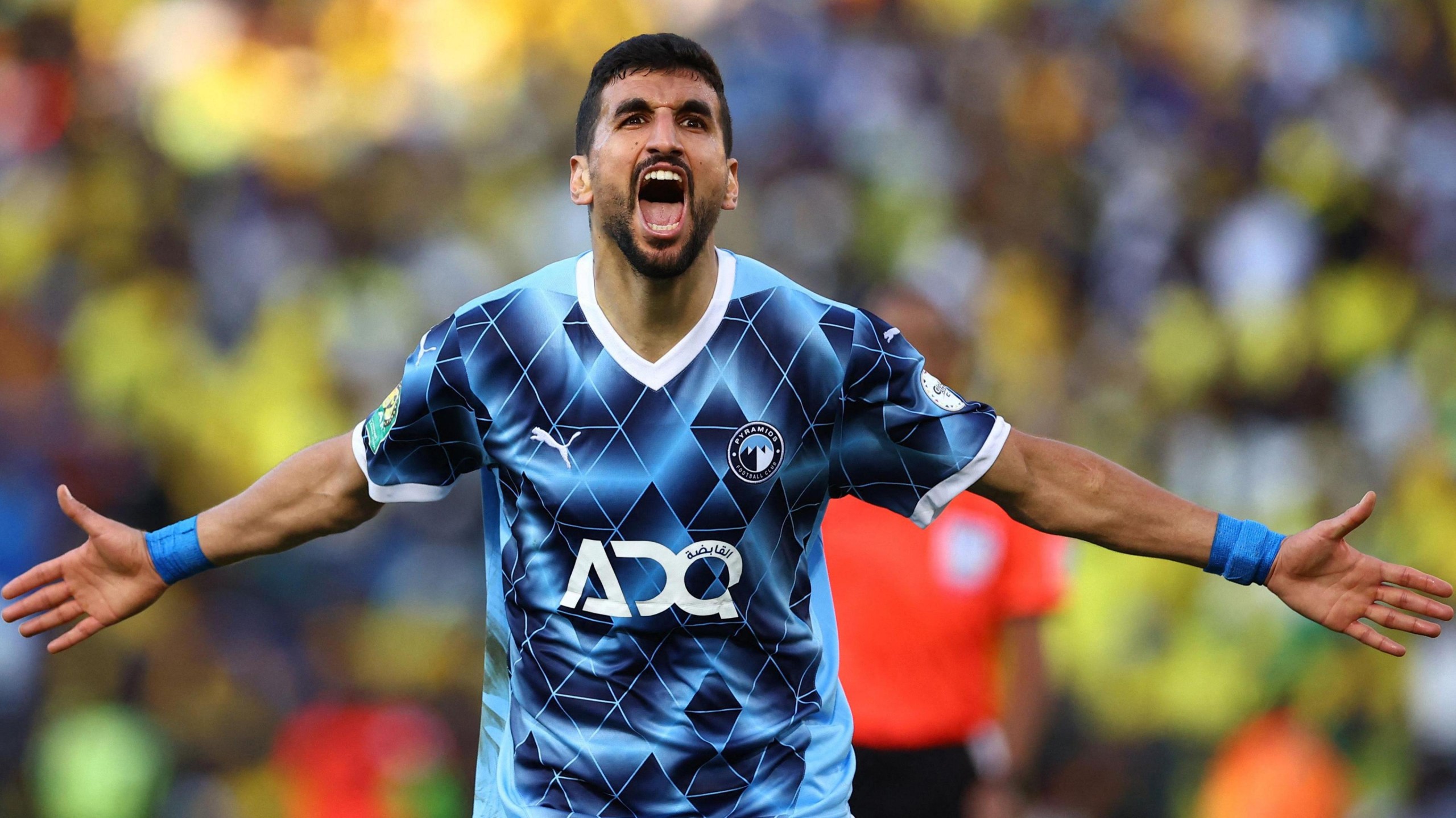 بيراميدز ضد نهضة بركان 