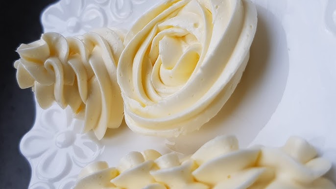 كريمة الزبدة الإيطالية