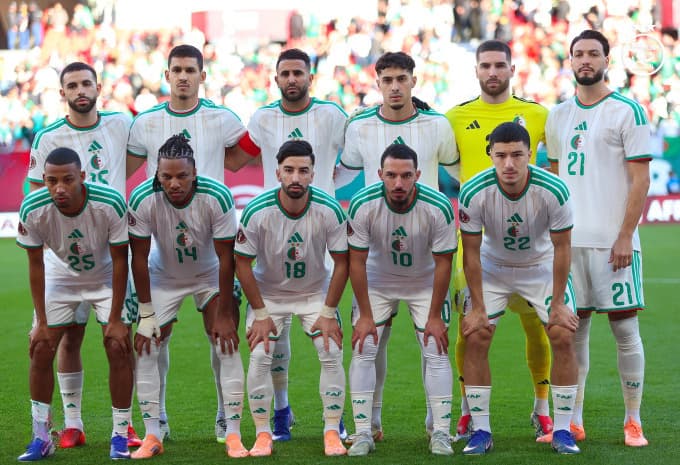 منتخب الجزائر 