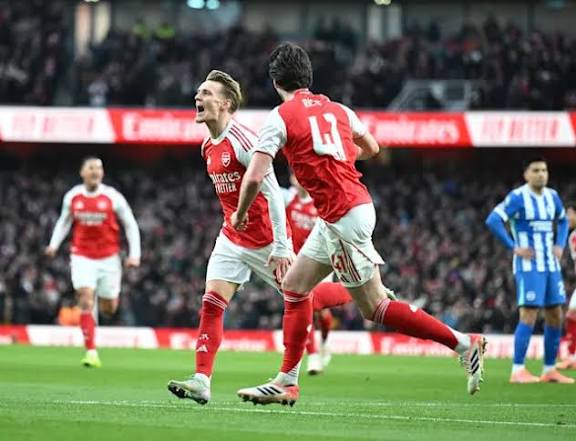 آرسنال ضد أستون فيلا 