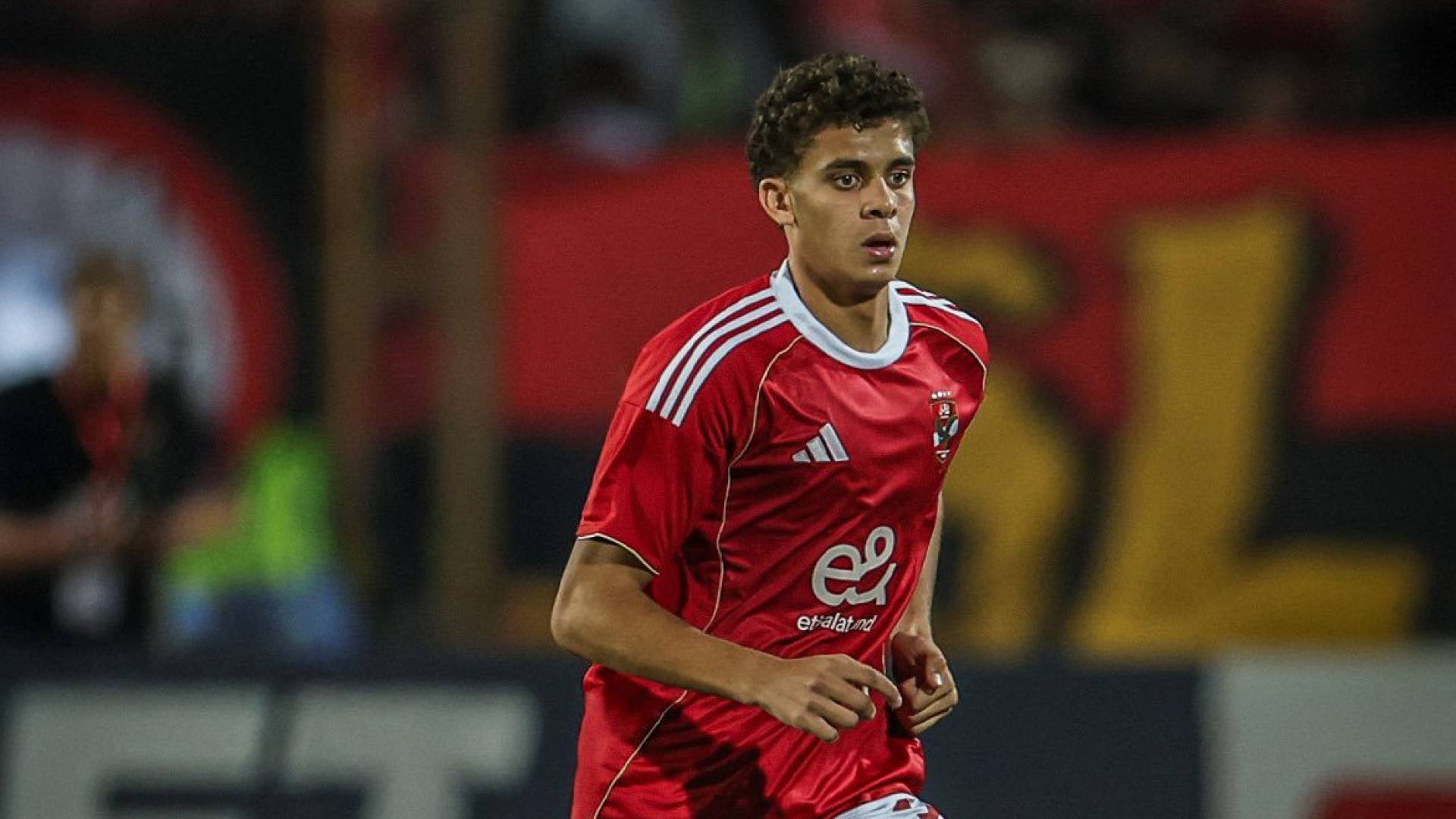 حمزة عبد الكريم 