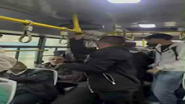 التحرش بفتاة في أتوبيس 