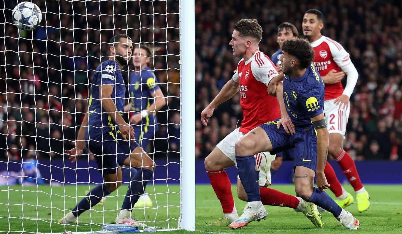 أرسنال ضد أتلتيكو مدريد