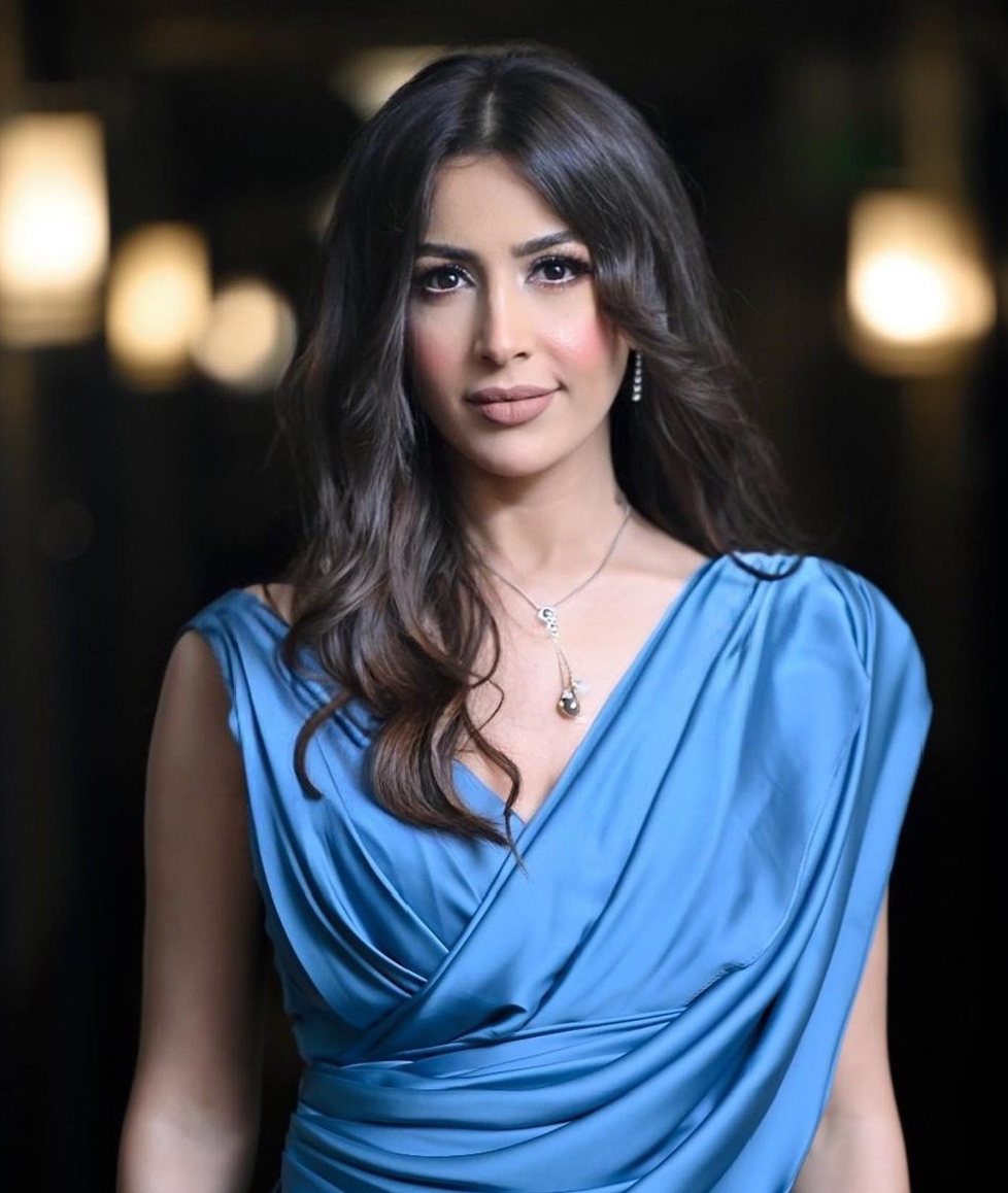 الفنانة جنات 