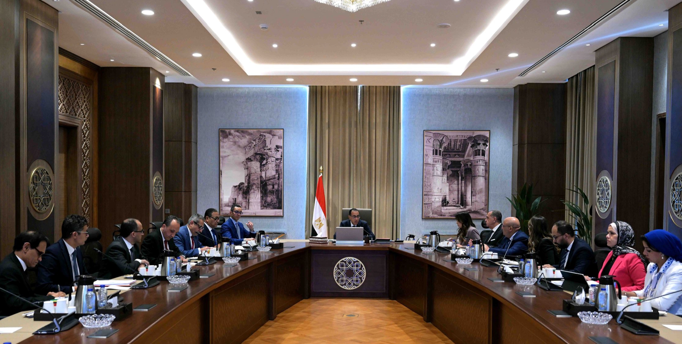 رئيس مجلس الوزراء 