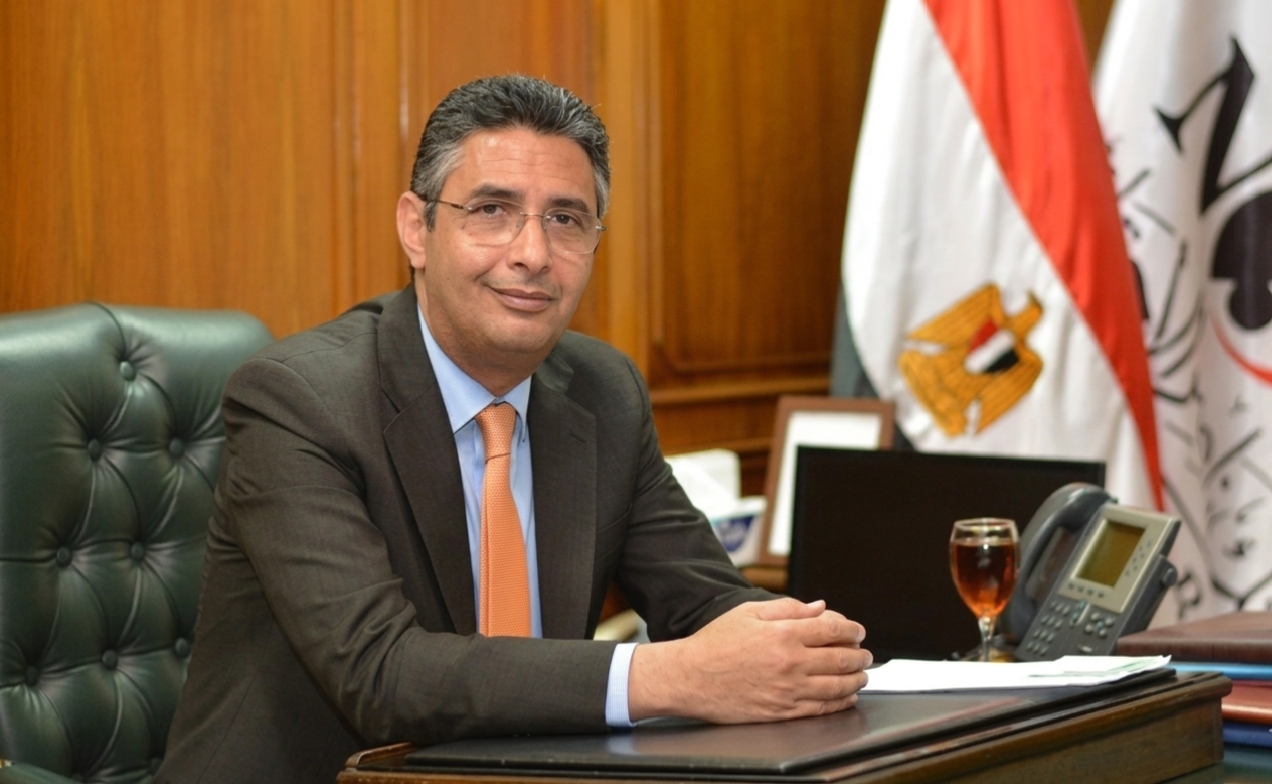 وزير التموين 