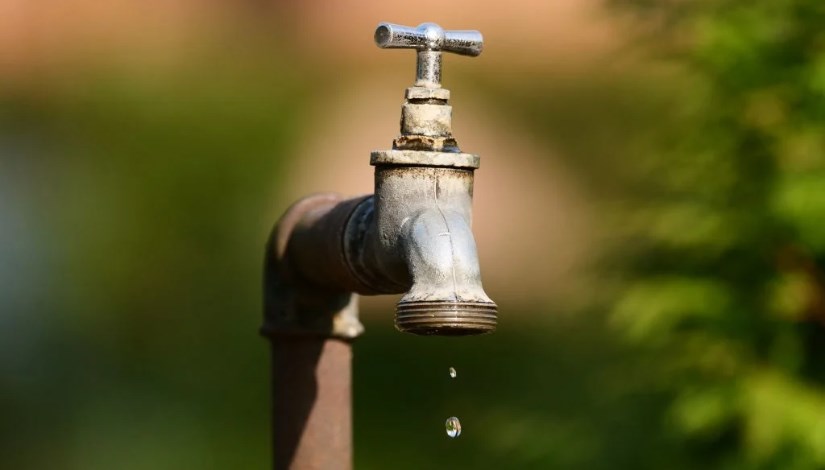 انقطاع المياه