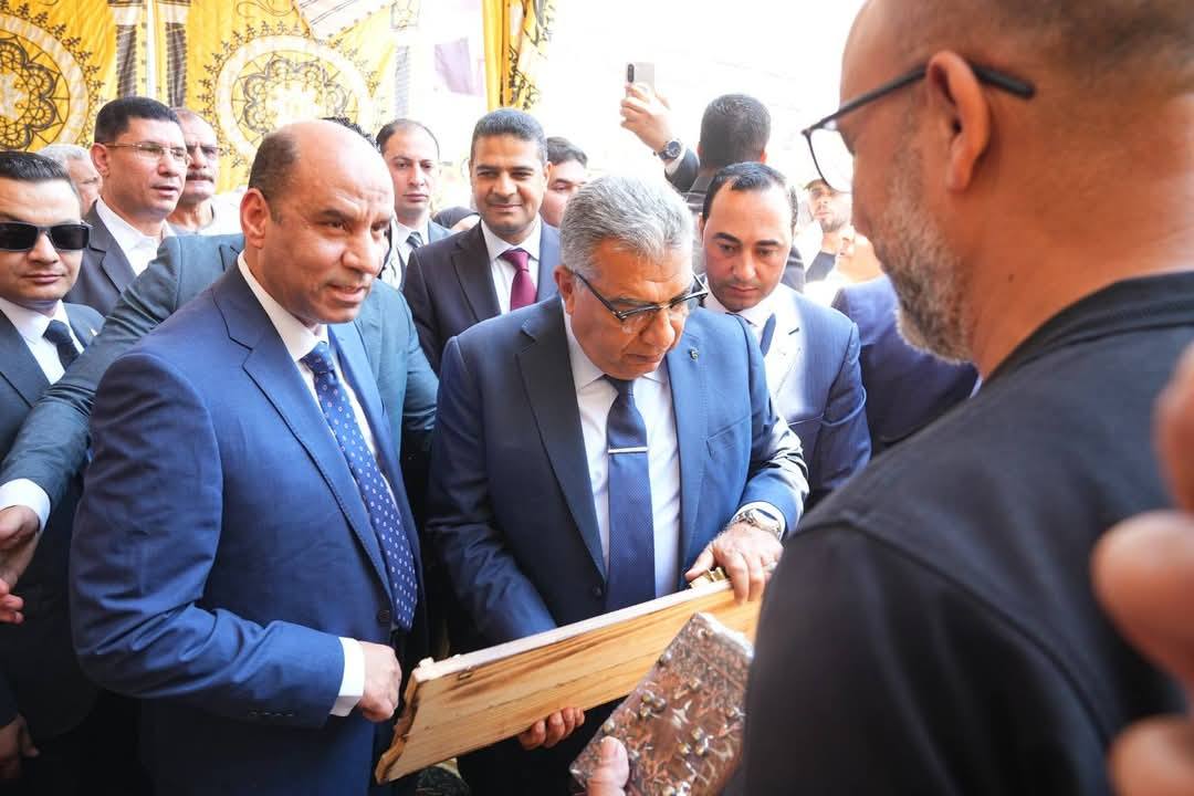 وزير العمل ومحافظ الدقهلية