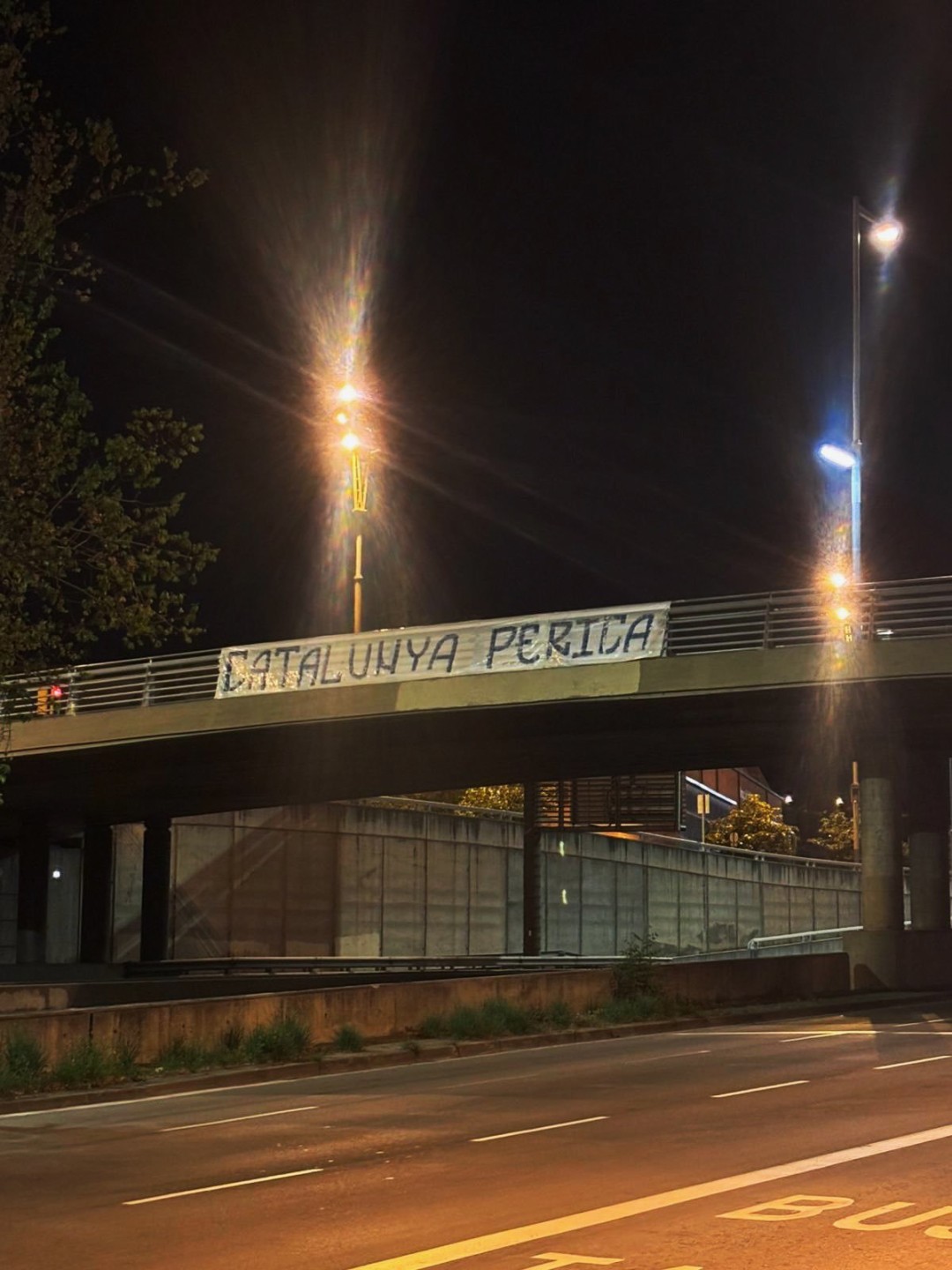 لافتات جماهير إسبانيول