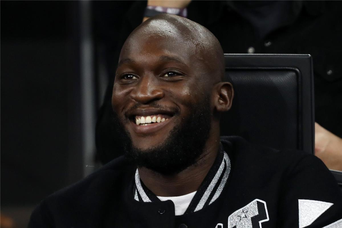 لوكاكو لاعب نابولي