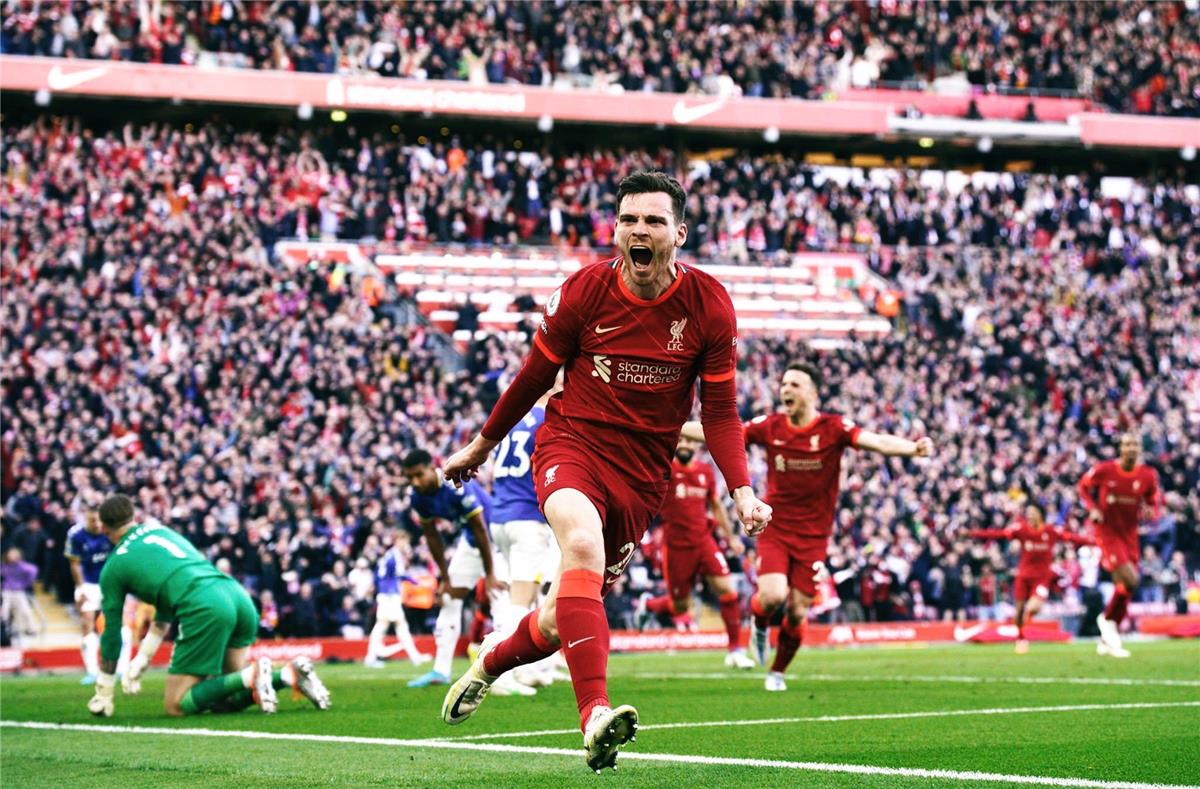 روبرتسون لاعب ليفربول 