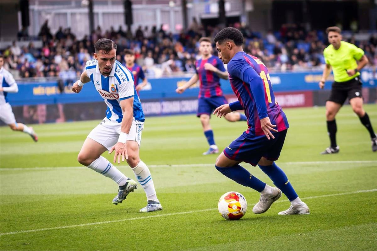فريق شباب برشلونة 