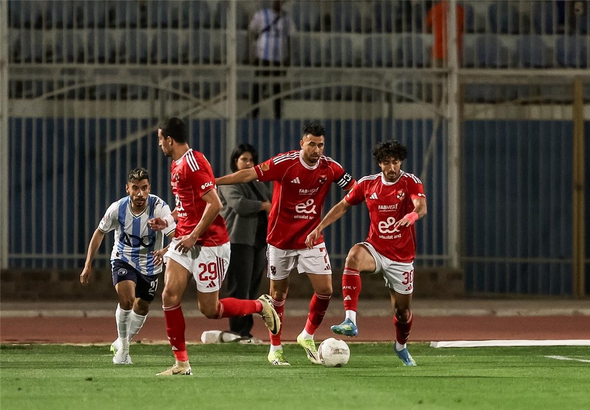 الأهلي و بيراميدز 