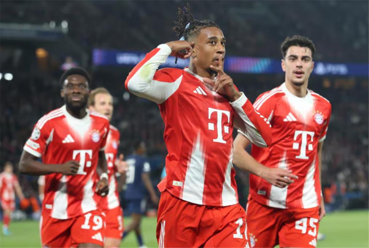 بايرن ميونخ و باريس 