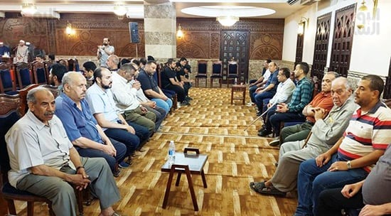 تفسير حلم العزاء في البيت للعزباء