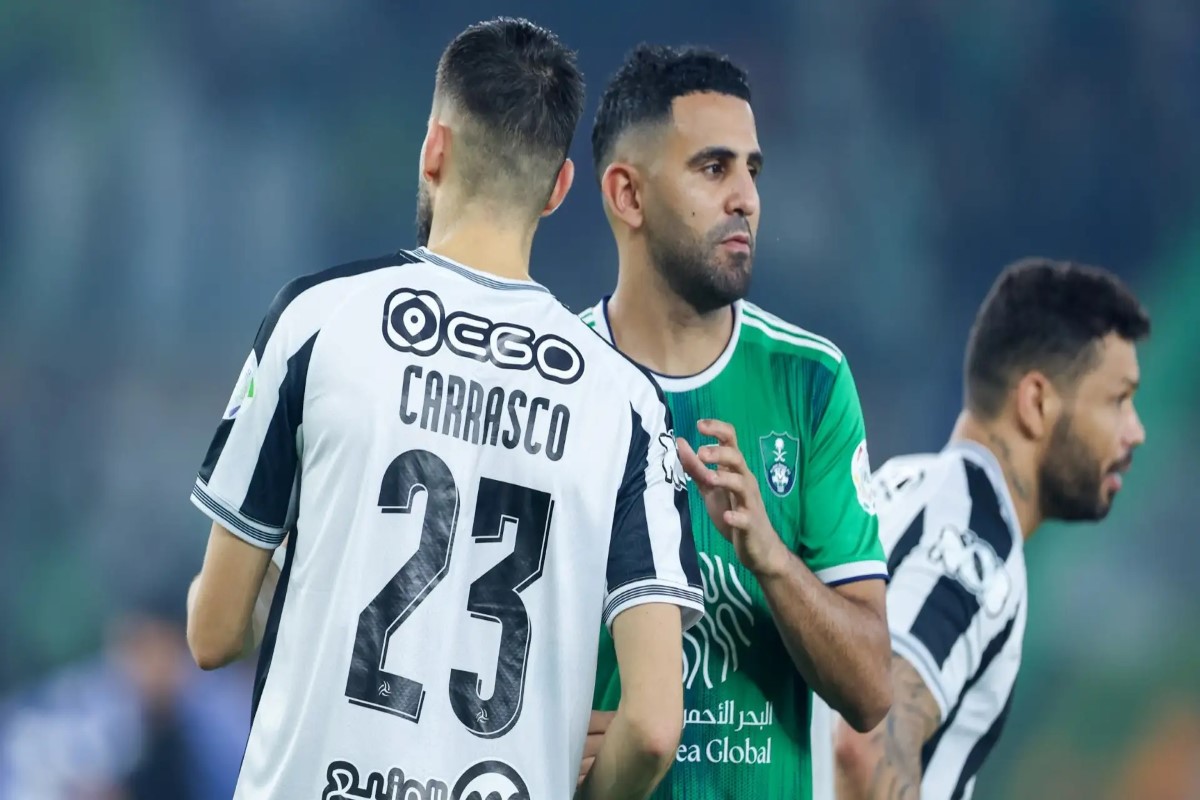 الأهلي وشباب الأهلي 