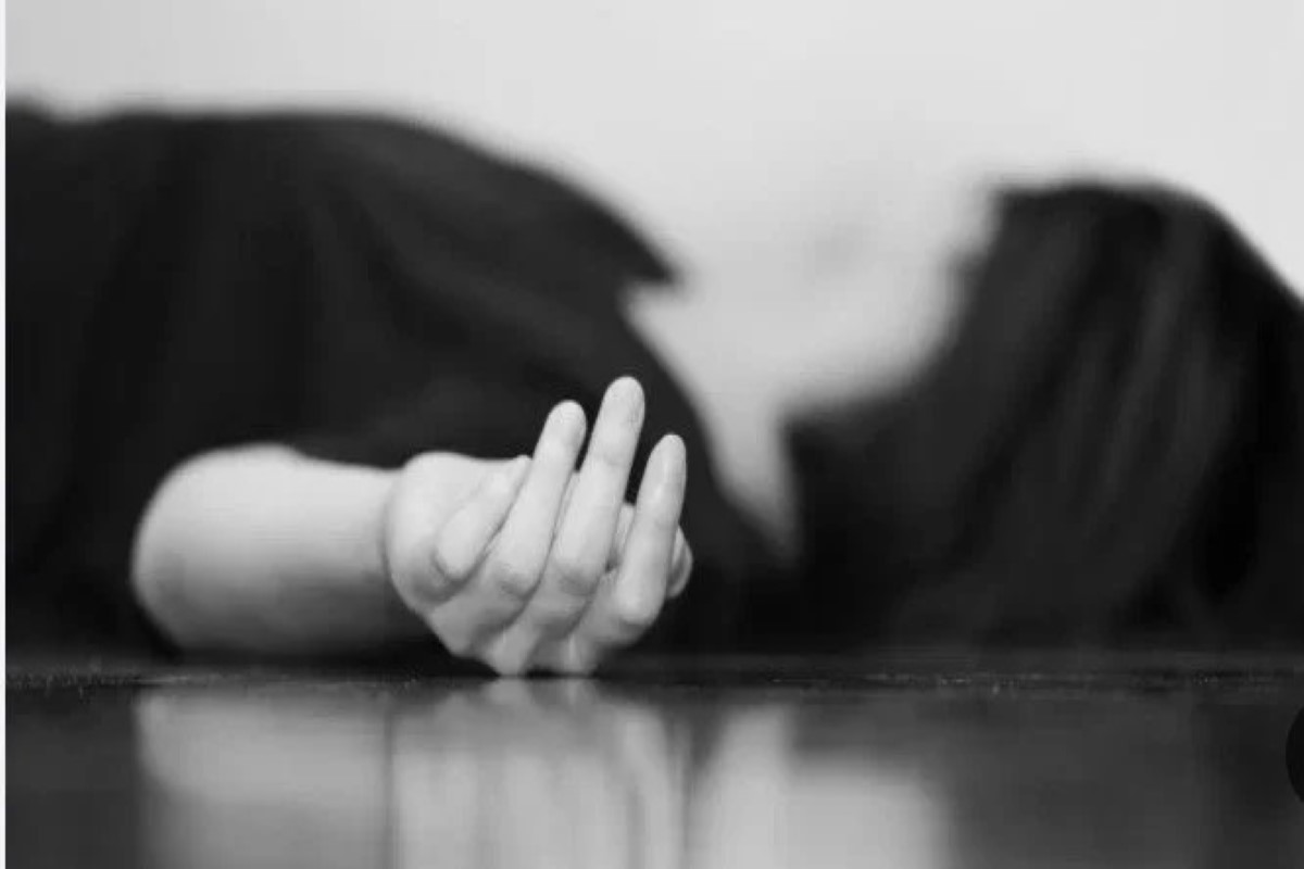 تفسير حلم شخص مات والبكاء عليه 