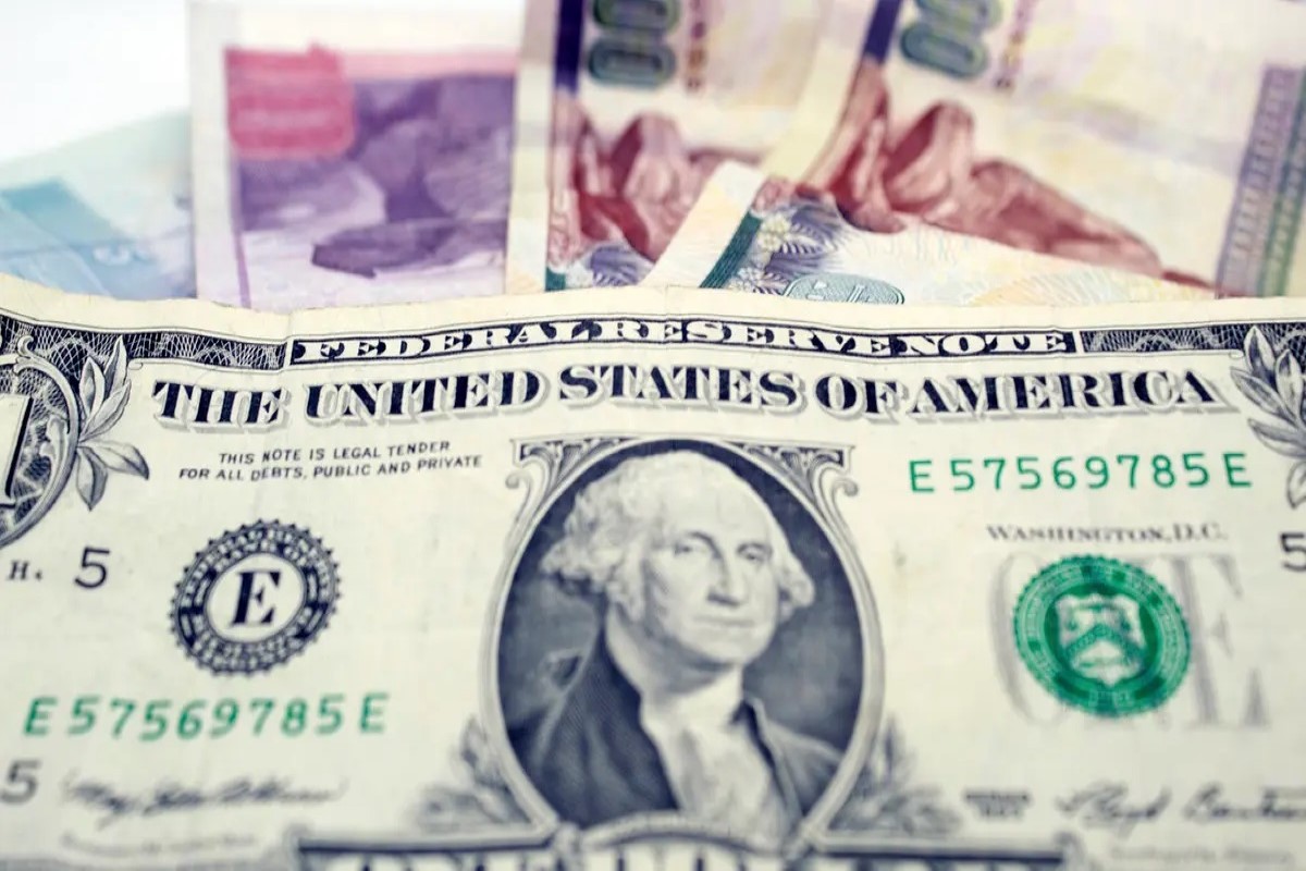 سعر الدولار