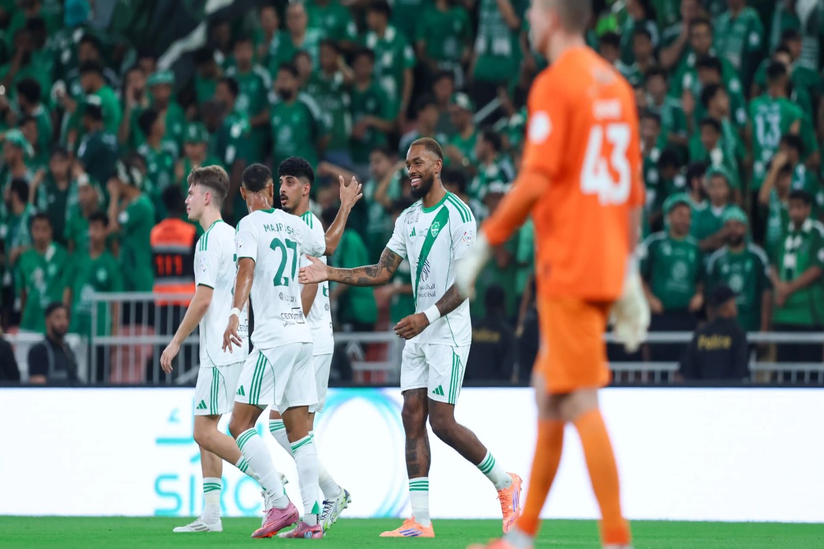 مباراة الأهلي والرياض