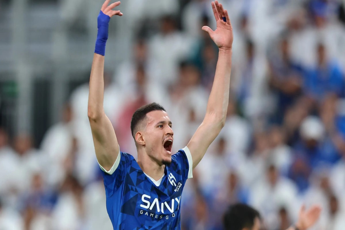 مباراة الشباب ونيوم 