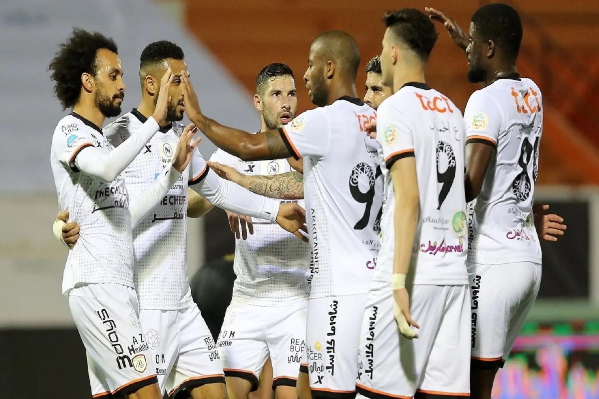 مباراة الفتح والشباب