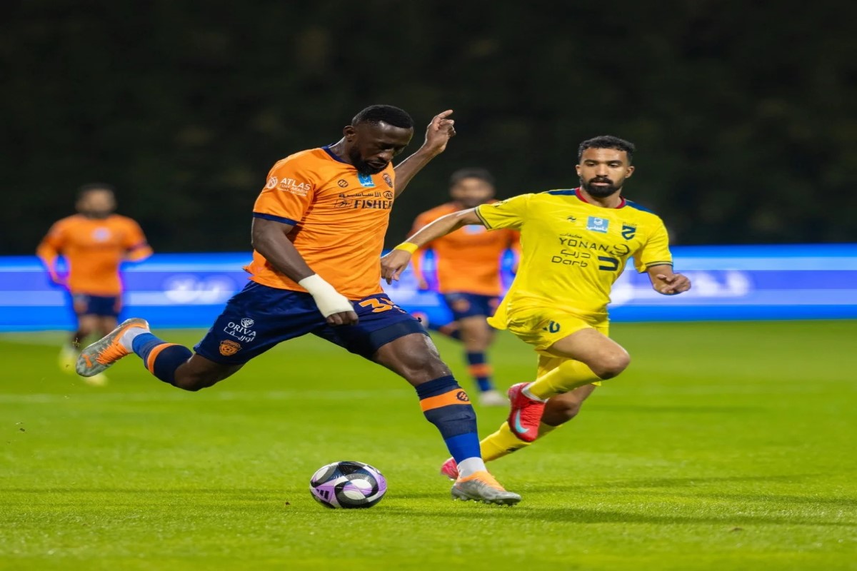 مباراة الفيحاء والنجمة