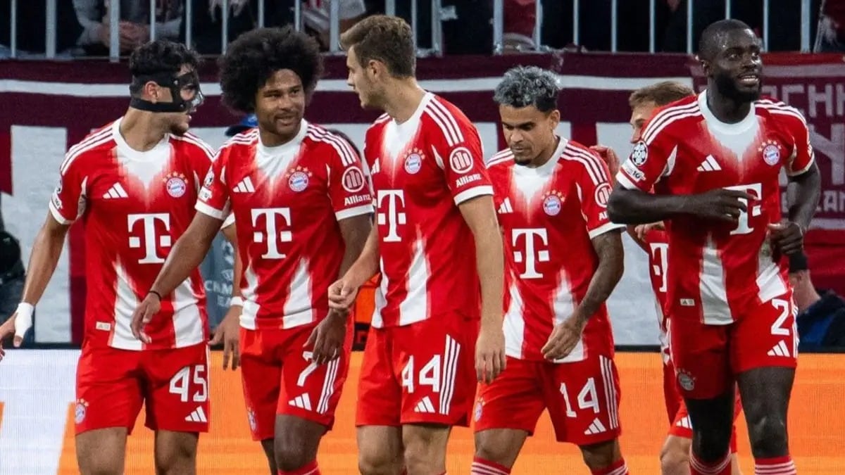 مباراة بايرن ميونخ وأوغسبورغ 