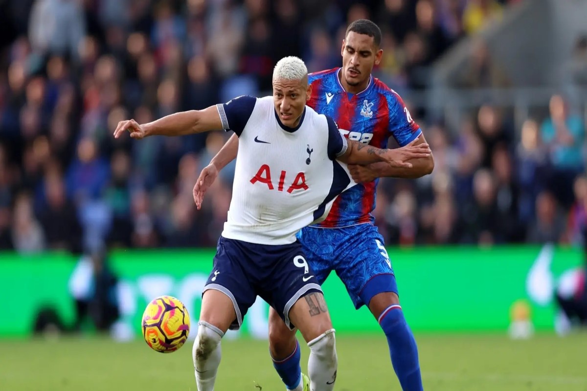 مباراة كريستال بالاس وتوتنهام 