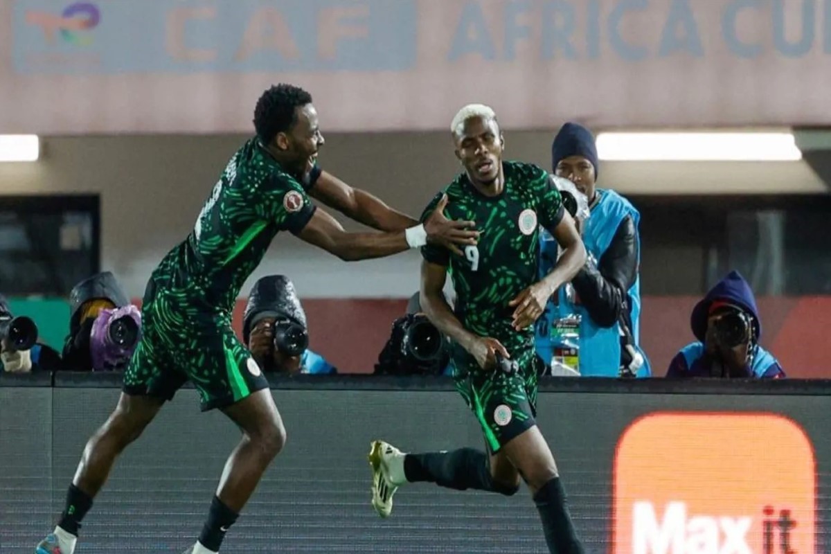 مباراة نيجيريا وأوغندا 
